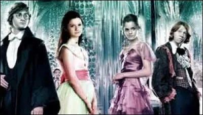 Le bal arrive. Avec qui Harry va-t-il au bal ?