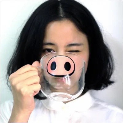 Quelle partie du corps d'un cochon retrouve-t-on sur ce mug ?