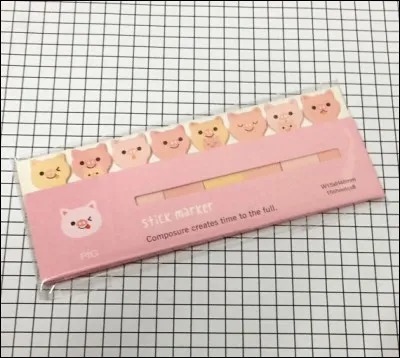 Voilà des petits cochons à coller partout. Ce sont des autocollants, pas besoin :