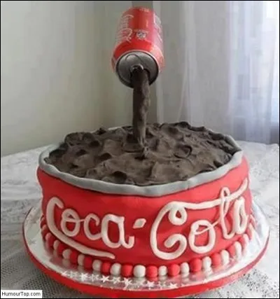 Avec tout ça, vous devez être gavé, je vous propose donc d'aller démouler un cake, on se revoit plus tard hein !