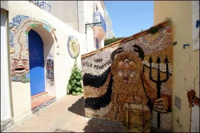 Où peut-on visiter l'île Penotte, un quartier entièrement réhabilité dans les années 1990, avec ses maisons recouvertes de mosaïques en coquillages ?