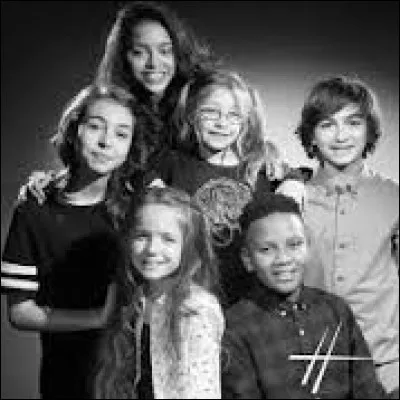 Les Kids United se produisent pour Sidaction.