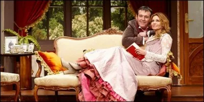 Sous quel nom générique rassemble-t-on les pièces et comédies légères se démarquant du répertoire classique ?