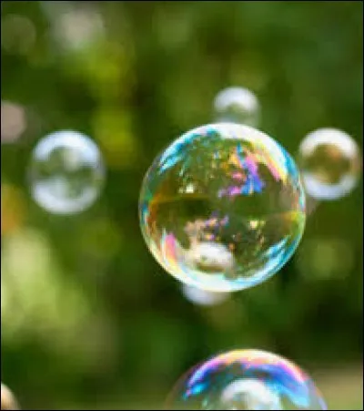 Qui a peu d'éclat, terne :