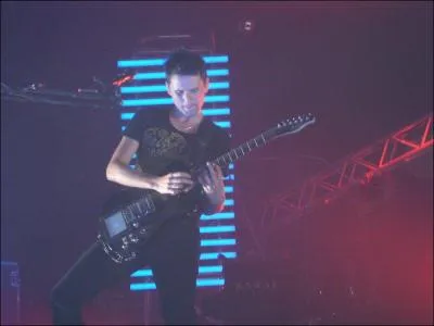 Muse joue maintenant 'Man of mystery'. Mais de qui est repris cette musique?