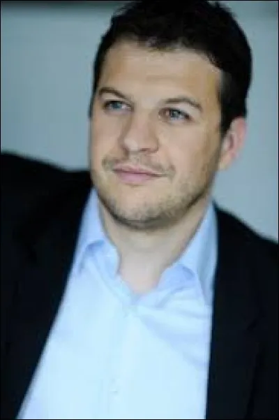 A quel écrivain français doit-on le roman "Seras-tu là ?" ?