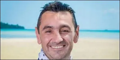 Dans quelle équipe se trouve Stéphane ?