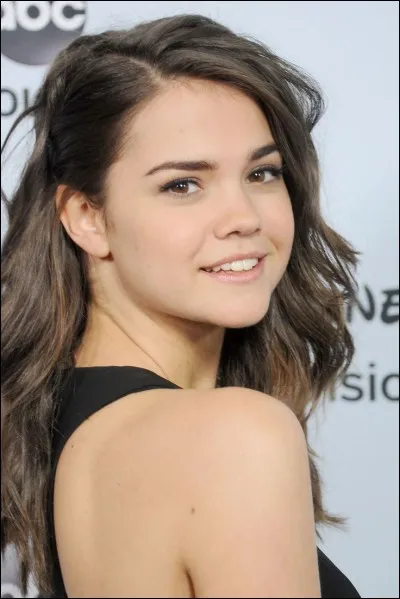 Maia Mitchell, qui joua dans "Teen Beach Movie" et aussi dans "Teen Beach Movie 2", est :