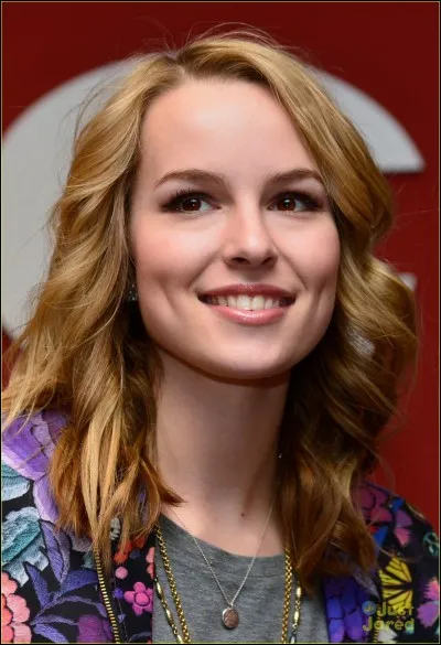 Dans lesquelles de ces séries Bridget Mendler a-t-elle joué ?