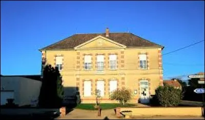 Je vous emmène dans le Centre-Val-de-Loire, à Melleroy.Village de la région agricole de la Puisaye, dans l'arrondissement de Montargis, il se situe dans le département ...