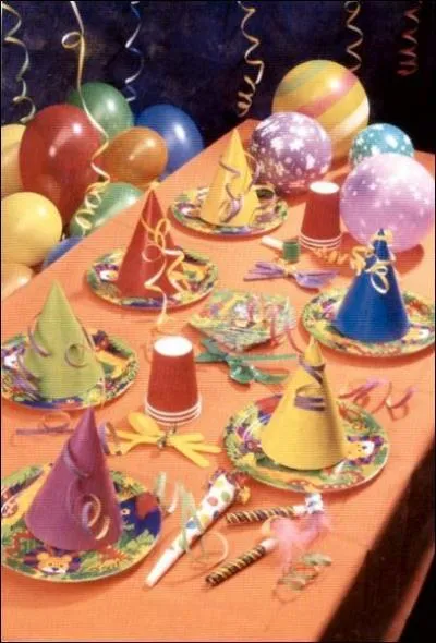 -C'___ la fte de ma soeur bientt et je ne ____ pas quoi lui acheter.