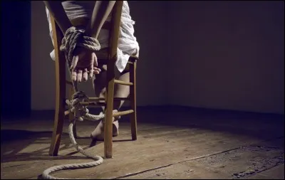 Quel est le "hobby" de Slenderman ?