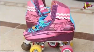 A qui appartiennent ces patins ?