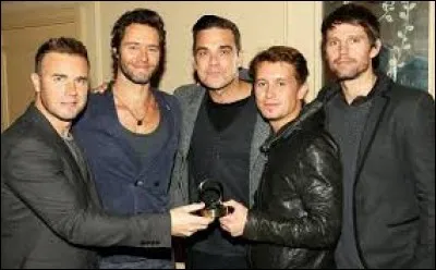 En 2010, il réintégra son boy band et ensemble, ils ont sorti un nouvel album qui s'appelle...