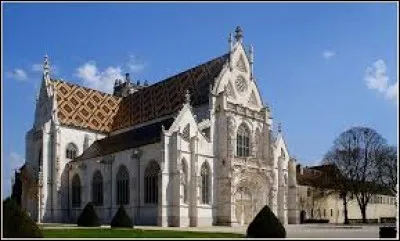 Dans quelle ville se trouve le Monast&egrave;re royal de Brou ?