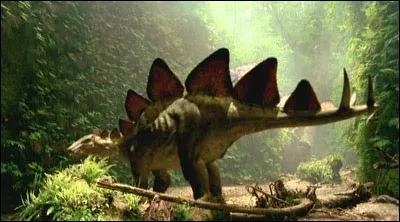 Un st&eacute;gosaure aux plaques dorsales rouges de col&egrave;re