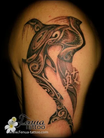 En octobre 2016, a-t-il enlevé ses tatouages ?