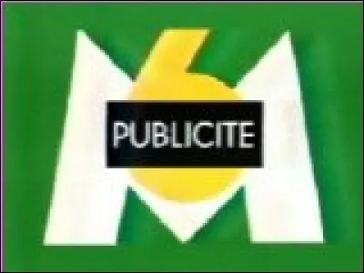 Laquelle de ces images n'est pas extraite d'une publicité pour boisson ?