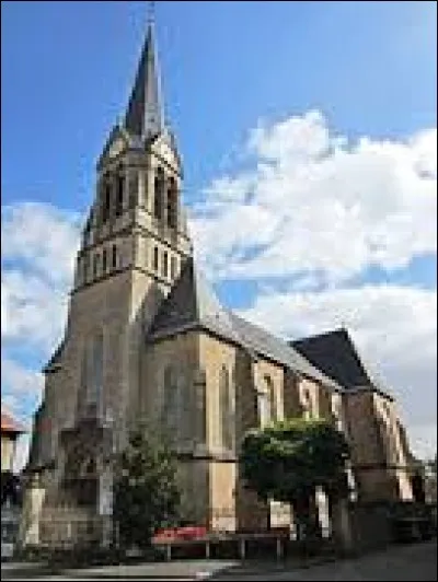 Voici l'église Saint-Brice de Rédange. Village lorrain du Val-d'Alzette, à la frontière avec le Luxembourg, il se trouve dans le département ...