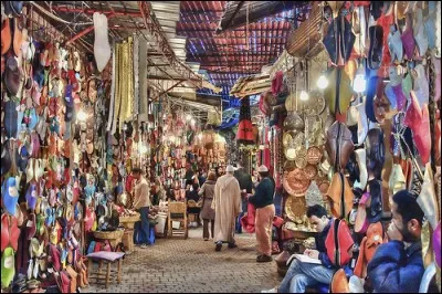 Comment s'appellent les grands "marchés" ?