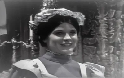 Qui apprendra à écrire à Mathilde Duhêtre, l'orpheline ?