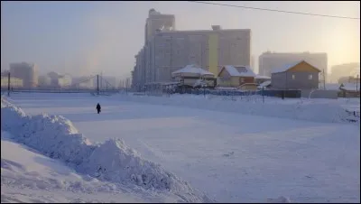 Où se situe Yakutsk, la ville la plus froide du monde ?