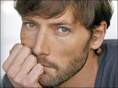 Avec qui Thomas a eu des aventures avant de rencontrer et de se marier avec Gabriel ?