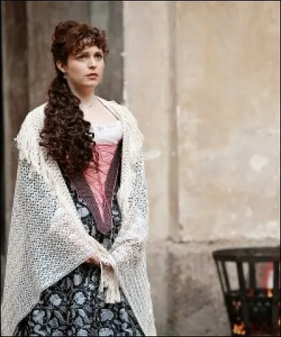 Quel est le nom de la belle jeune femme qui séduit d'Artagnan ?