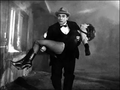 En 1965, Robert Hossein interprète Peter Kürten, tueur en série qui assassine femmes et jeunes filles en Allemagne. Quel est le titre du film ?