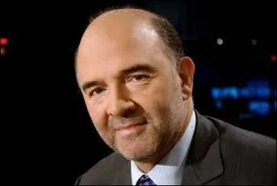 Trouvez les initiales de cette personne et ensuite ce qu'elles peuvent désigner.