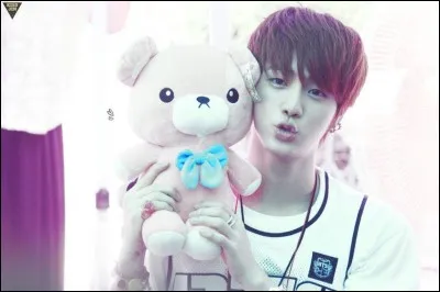 Quelles sont les phrases qui lui correspondent ?