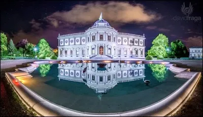 Qu'abrite le mus&eacute;e Ariana &agrave; Gen&egrave;ve ?