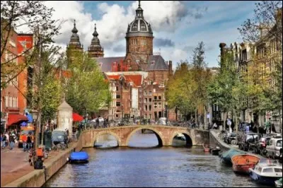 Dans quel pays travaille-t-on le moins en Europe ?