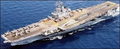 Combien de porte-avions la France a-t-elle possédés ?
