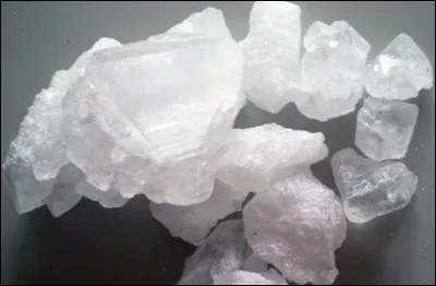 Si je vous dis : « Donne une solution quand on veut faire la peau », vous répondez :