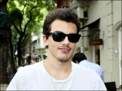 &Agrave; la fin, Max se fait-il mordre ?