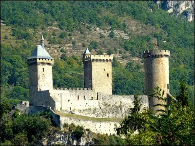 Quelle ville est la préfecture de l'Ariège ?
