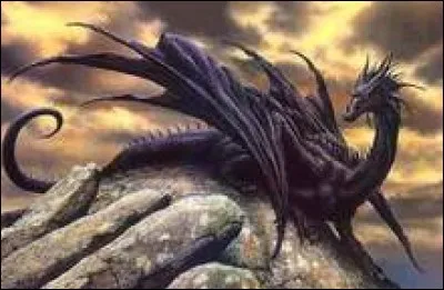 A la fin, Maléfique va se transformer en animal minuscule. Lequel ?