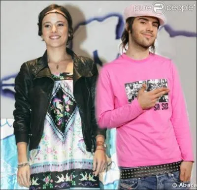 Qui sont cette chanteuse et cet ancien candidat de la star academy ?