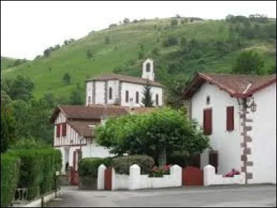 Nous partons faire un petit tour dans le Pays Basque, à Saint-Martin-d'Arrossa. Nous serons dans le département ...