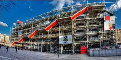 A quel président français doit-on le centre Beaubourg ?