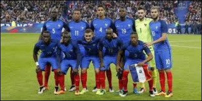 Quel est le surnom de l'équipe de France ?