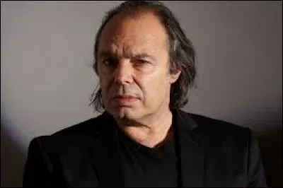 Philippe Djian a écrit le scénario de ''37°2 le matin'' mais il a aussi écrit des paroles de chansons comme par exemple...