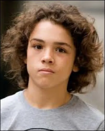 Quelle langue Hugo parle-t-il ?