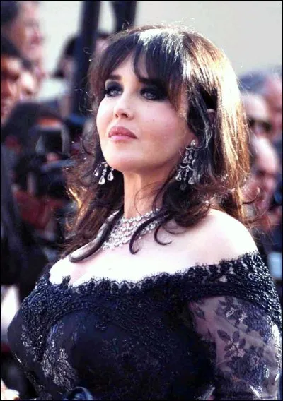 I - Comment s'appelle cette femme ?