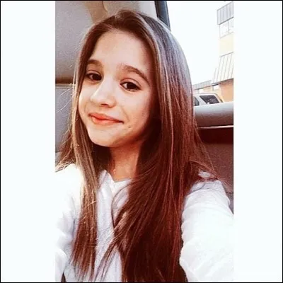 Comment se nomme la soeur de Maddie Ziegler ?