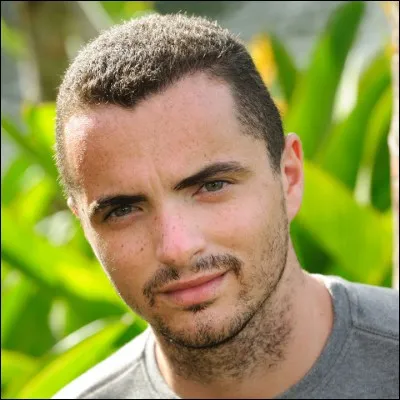 Comment s'appelle-t-il ?