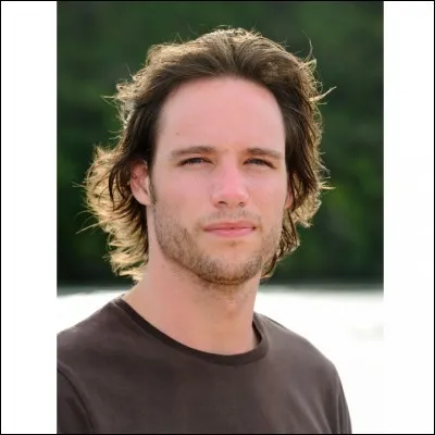 Comment s'appelle-t-il ?