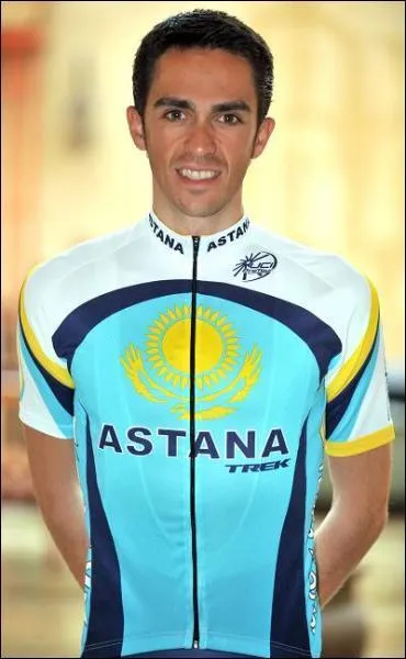 Qui est ce coureur, ancien vainqueur du Tour ?