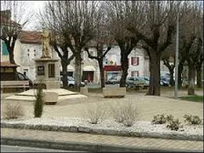 La commune Charentaise de Saint-Claud se situe dans la nouvelle r&eacute;gion ...